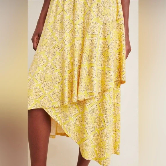 Anthropologie Maeve Fete Yellow Midi Dress Size M V-Neck Handkerchief Hem - Picture 4 of 8